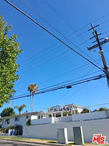5424 S Sherbourne Drive, Los Angeles, California 90056
