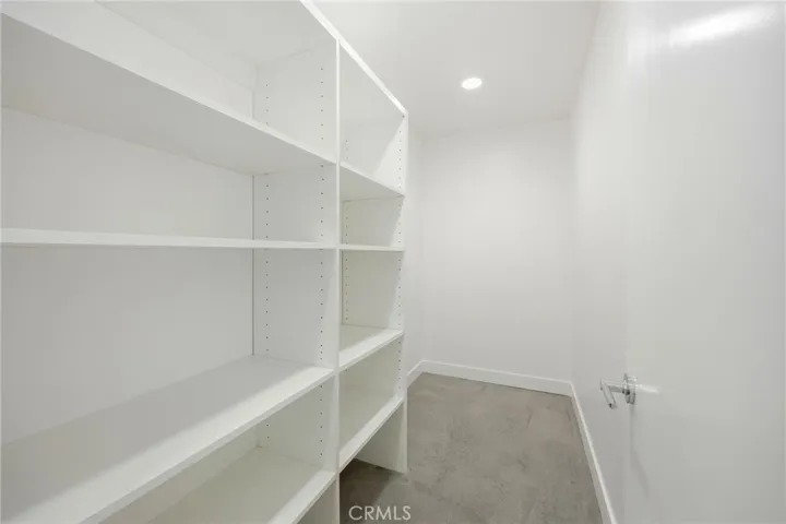 2160 Clifford, Los Angeles, California 90026