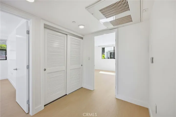 2160 Clifford, Los Angeles, California 90026
