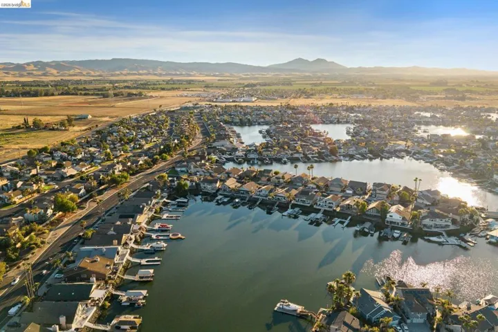 2293 Reef Ct, Discovery Bay, California 94505