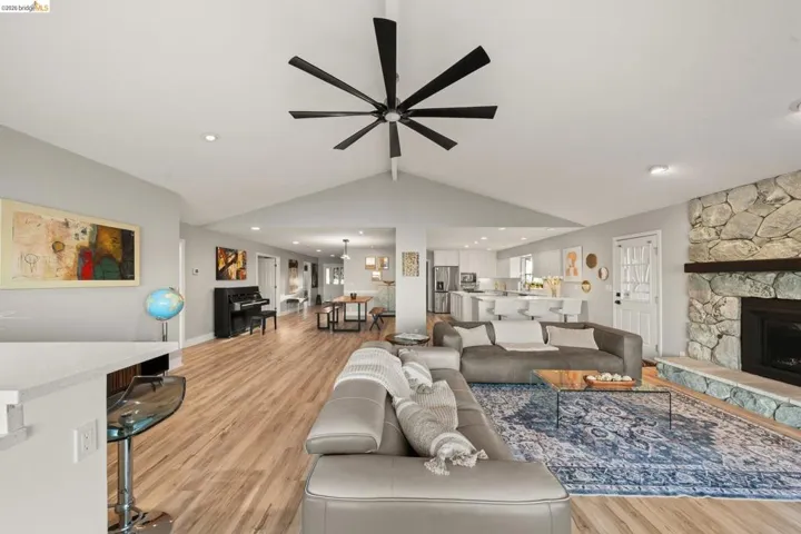 2293 Reef Ct, Discovery Bay, California 94505