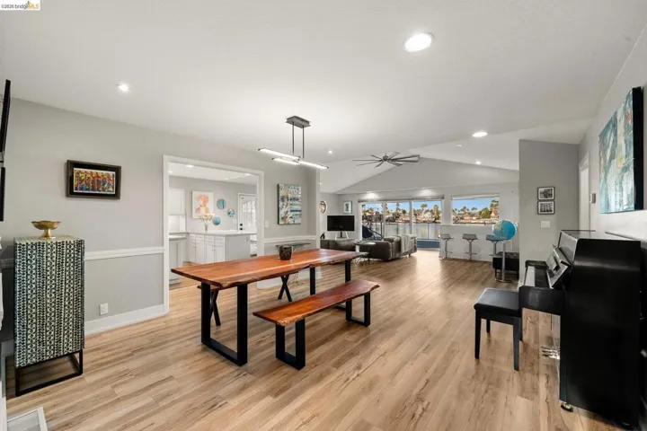 2293 Reef Ct, Discovery Bay, California 94505