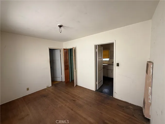 2211 W 79th Street, Inglewood, California 90305
