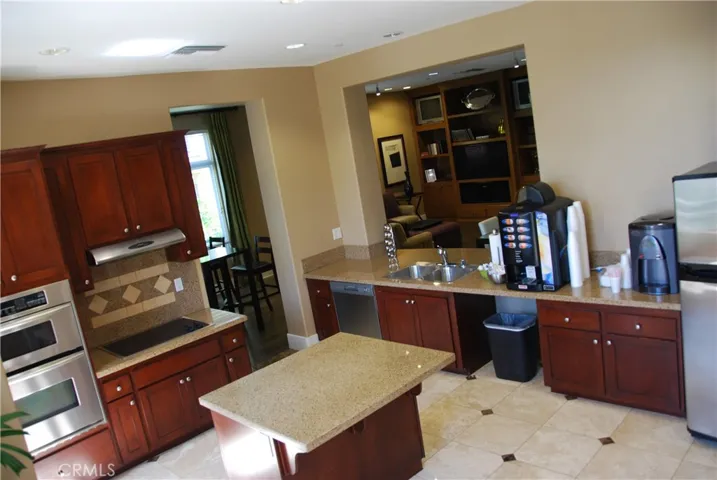 2341 Watermarke Place, Irvine, California 92612