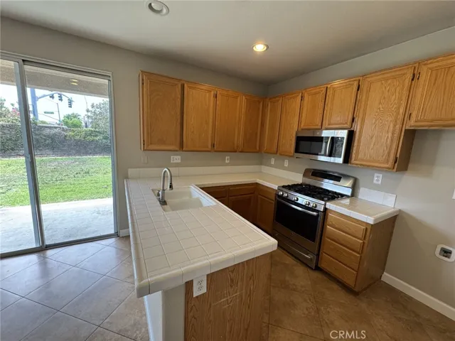 7030 Fontaine, Rancho Cucamonga, California 91739