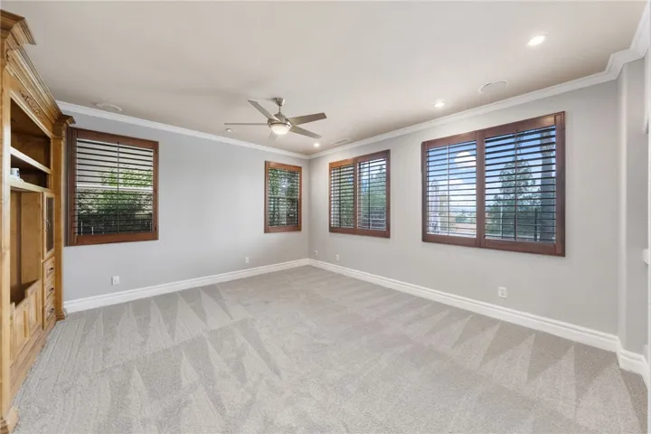 33352 Barrington, Temecula, California 92592