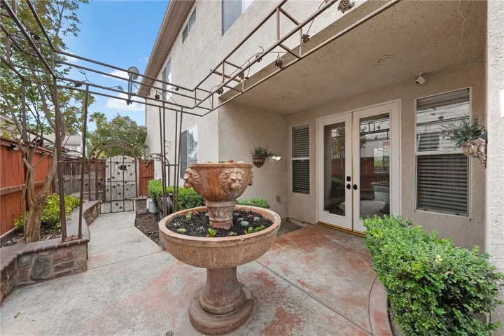 33352 Barrington, Temecula, California 92592