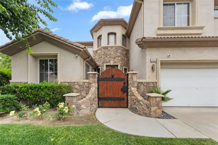 33352 Barrington, Temecula, California 92592