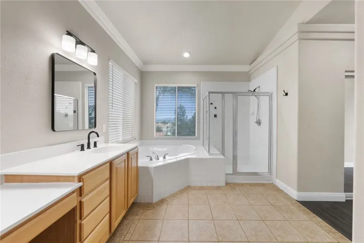 33352 Barrington, Temecula, California 92592