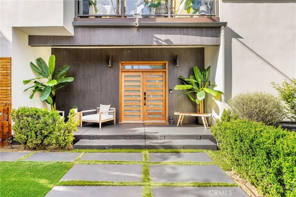 11645 Woodbridge Street, Studio City, California 91604 — photo 4