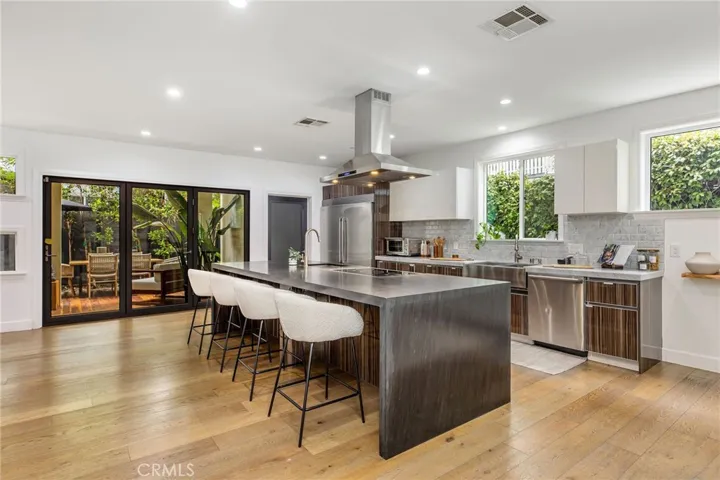 11645 Woodbridge Street, Studio City, California 91604