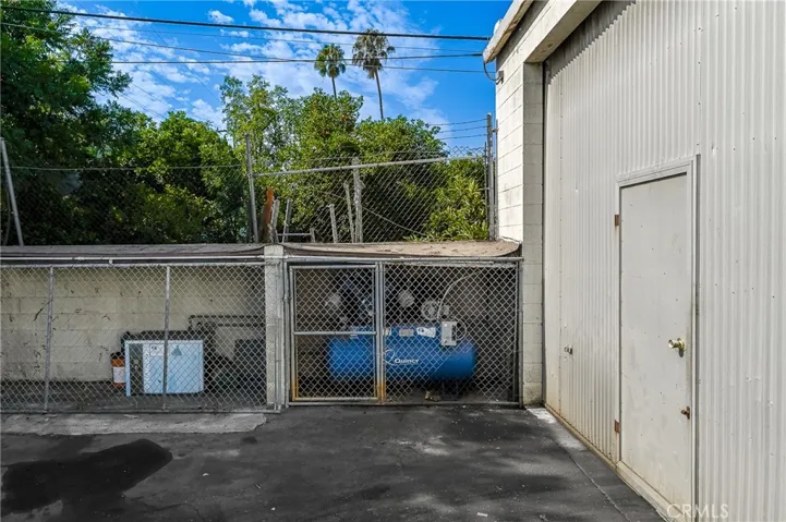 2745 Seaman, South El Monte, California 91733