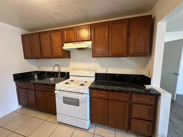 999 Arcade Boulevard, Sacramento, California 95815