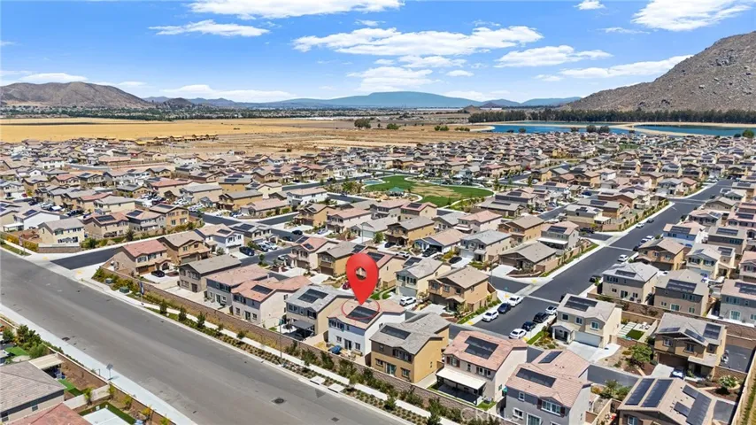 30851 Le Baron Court, Winchester, California 92596