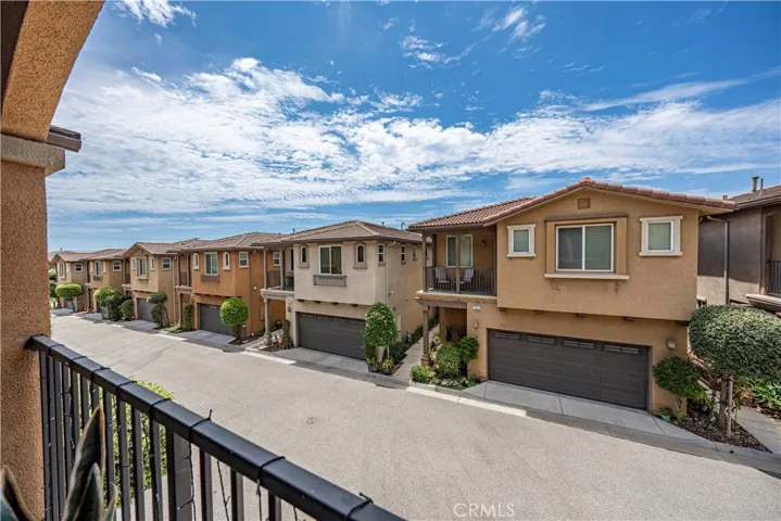 11916 Manzanilla Lane, Los Angeles, California 90047
