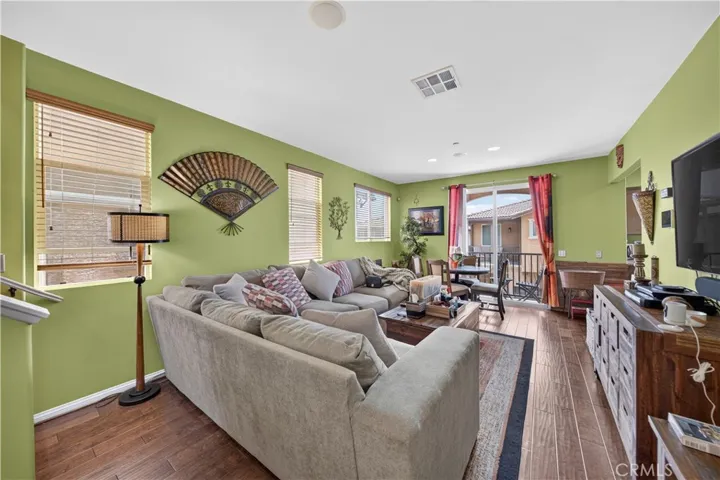 11916 Manzanilla Lane, Los Angeles, California 90047