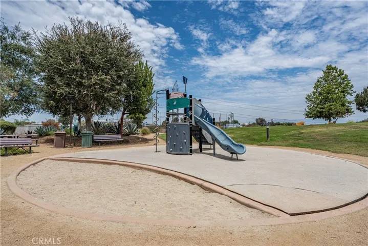 11916 Manzanilla Lane, Los Angeles, California 90047