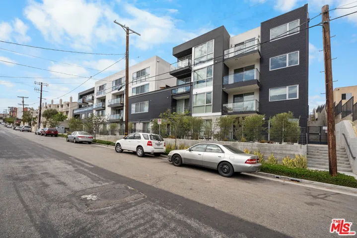 957 Figueroa Terrace 307, Los Angeles, California 90012