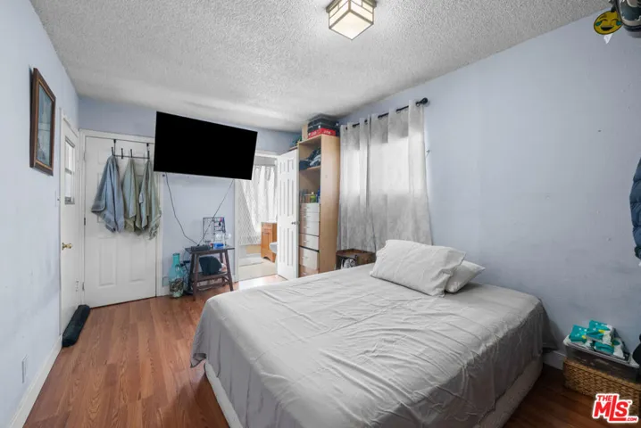 3793 Cimarron Street, Los Angeles, California 90018
