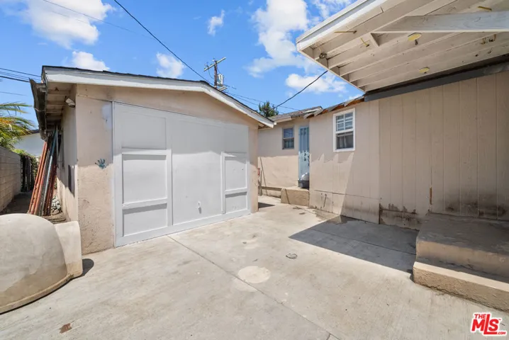 3793 Cimarron Street, Los Angeles, California 90018