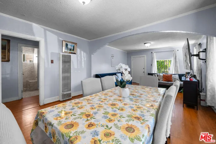 3793 Cimarron Street, Los Angeles, California 90018