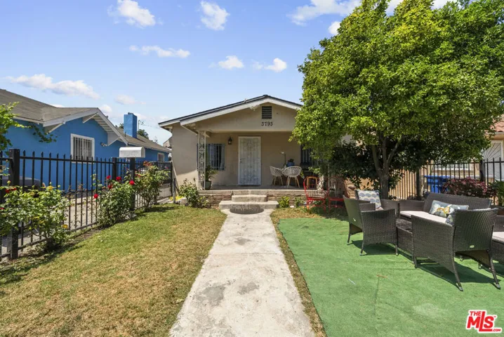 3793 Cimarron Street, Los Angeles, California 90018