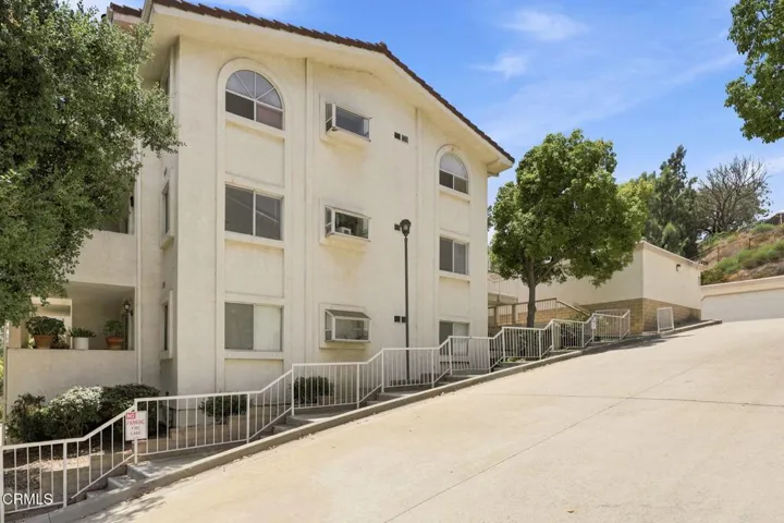 2533 Antonio Drive 101, Camarillo, California 93010 — photo 5