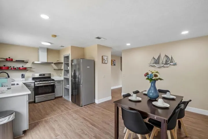 9021 Posada Way, Sacramento, California 95826