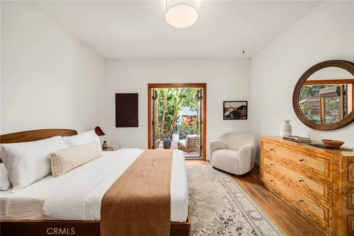 1675 Lucile, Los Angeles, California 90026