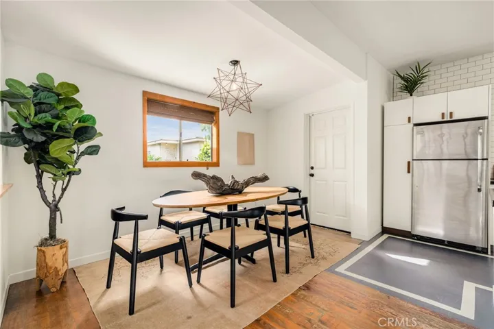 1675 Lucile, Los Angeles, California 90026