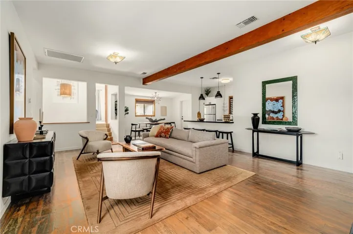 1675 Lucile, Los Angeles, California 90026