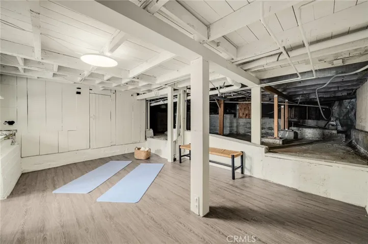 1675 Lucile, Los Angeles, California 90026