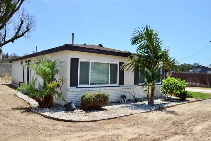 Front and side of the house.