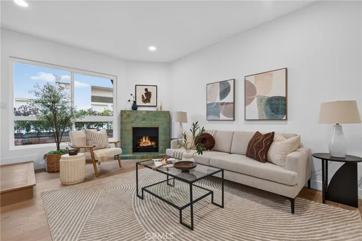 938 18th Street 5, Santa Monica, California 90403