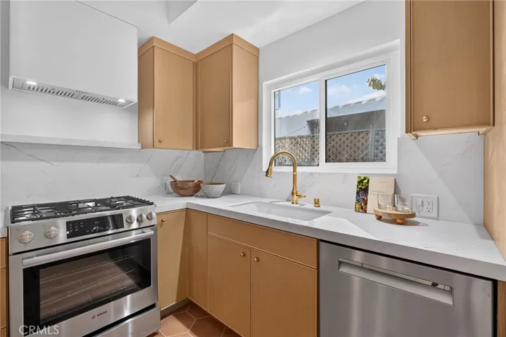 938 18th Street 5, Santa Monica, California 90403