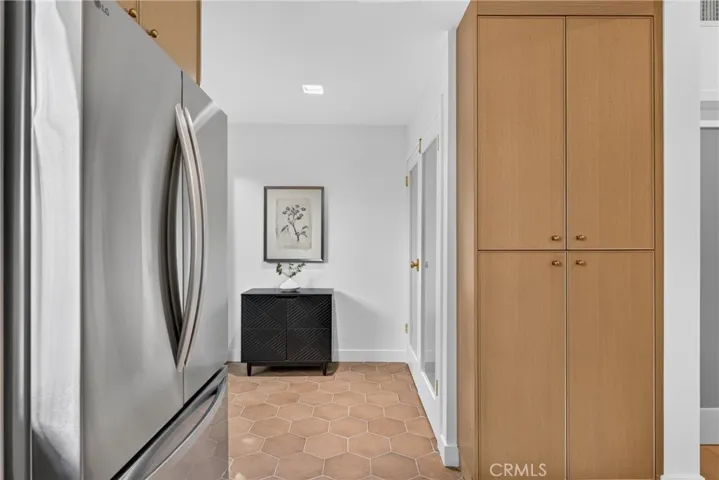 938 18th Street 5, Santa Monica, California 90403