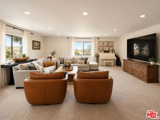31383 Overcrest Drive, Redlands, California 92374
