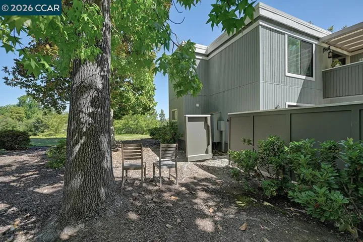 2724 Tice Creek Dr 2, Walnut Creek, California 94595