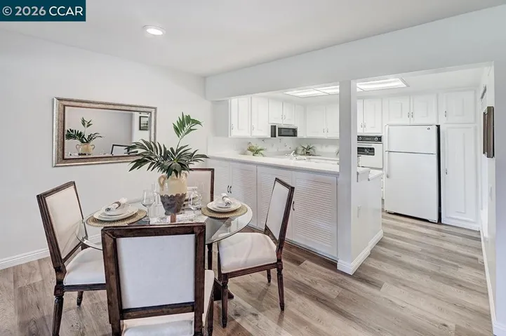 2724 Tice Creek Dr 2, Walnut Creek, California 94595