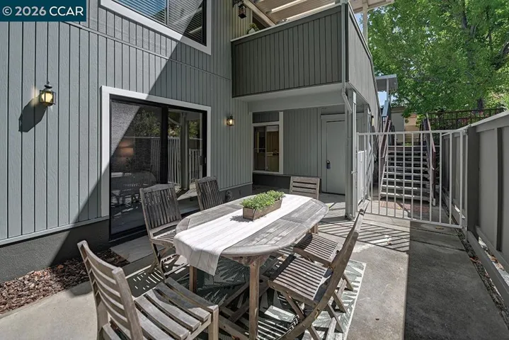 2724 Tice Creek Dr 2, Walnut Creek, California 94595