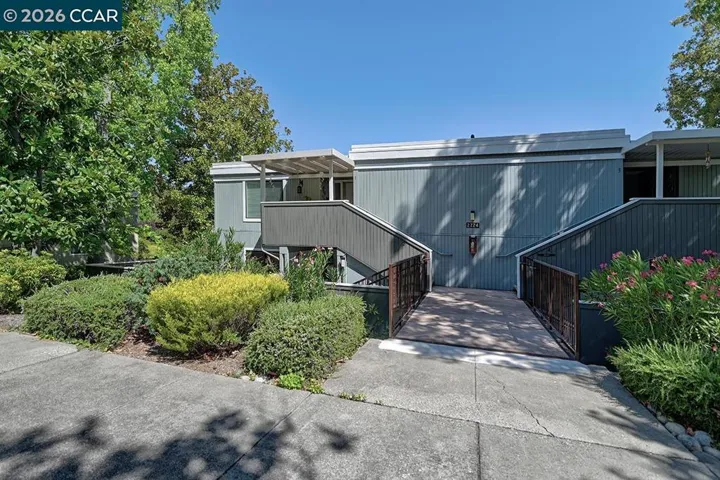 2724 Tice Creek Dr 2, Walnut Creek, California 94595