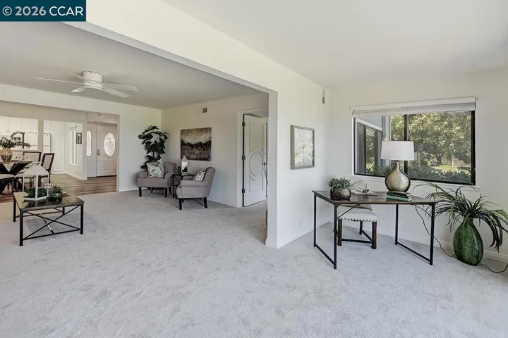 2724 Tice Creek Dr 2, Walnut Creek, California 94595