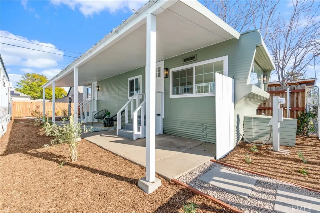 26135 Baseline Rd 18, Highland, California 92346 — photo 4
