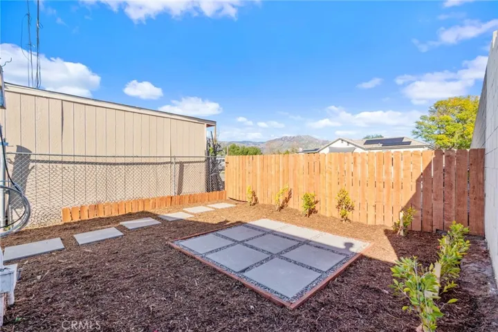 26135 Baseline Rd 18, Highland, California 92346