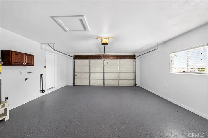 18767 Albany Street, Hesperia, California 92345