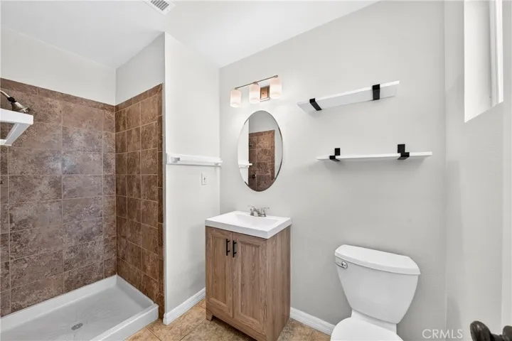 18767 Albany Street, Hesperia, California 92345