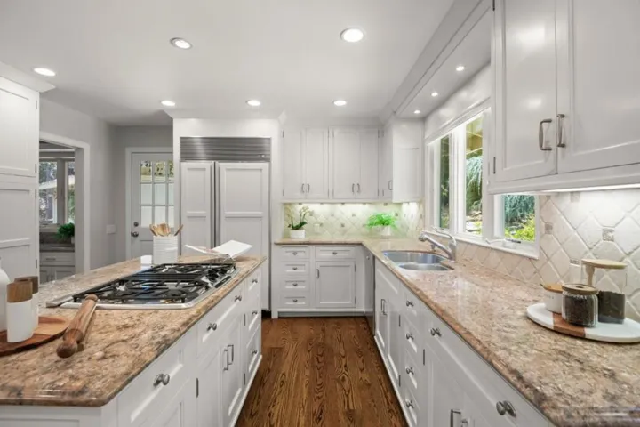 15355 Peach Hill Road, Saratoga, California 95070