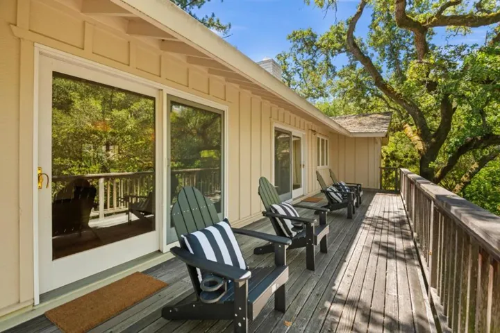 15355 Peach Hill Road, Saratoga, California 95070