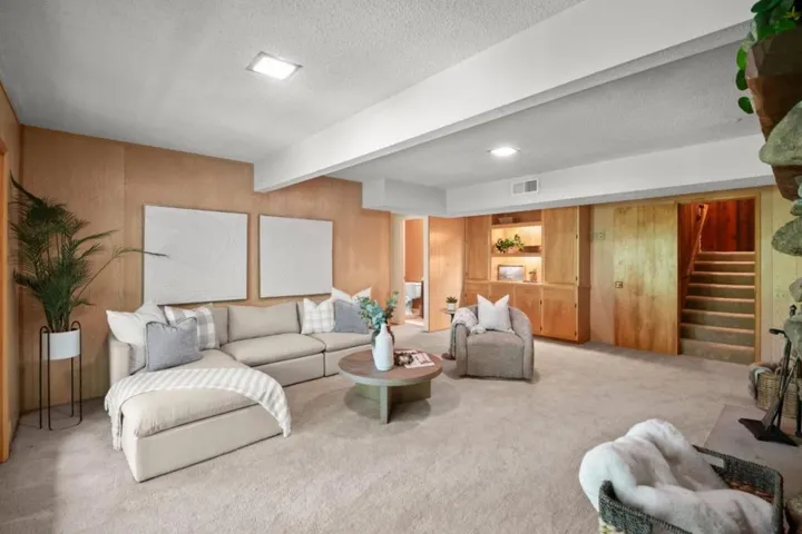 15355 Peach Hill Road, Saratoga, California 95070