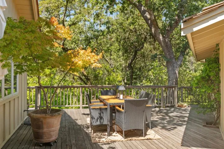15355 Peach Hill Road, Saratoga, California 95070